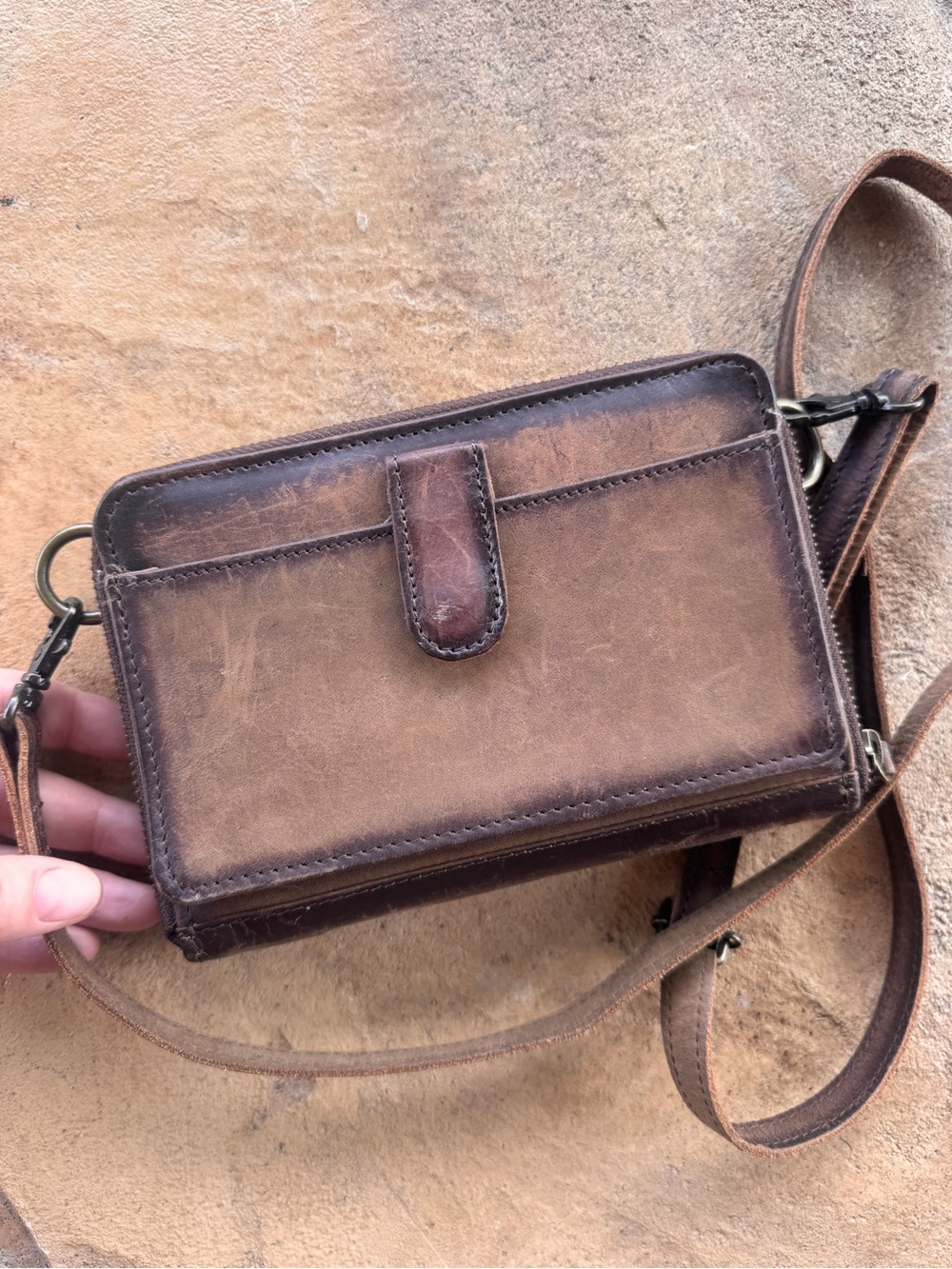 STS Ranchwear Brown Distressed Leather Crossbody Wallet Organizer Western Purse - Picture 5 of 14